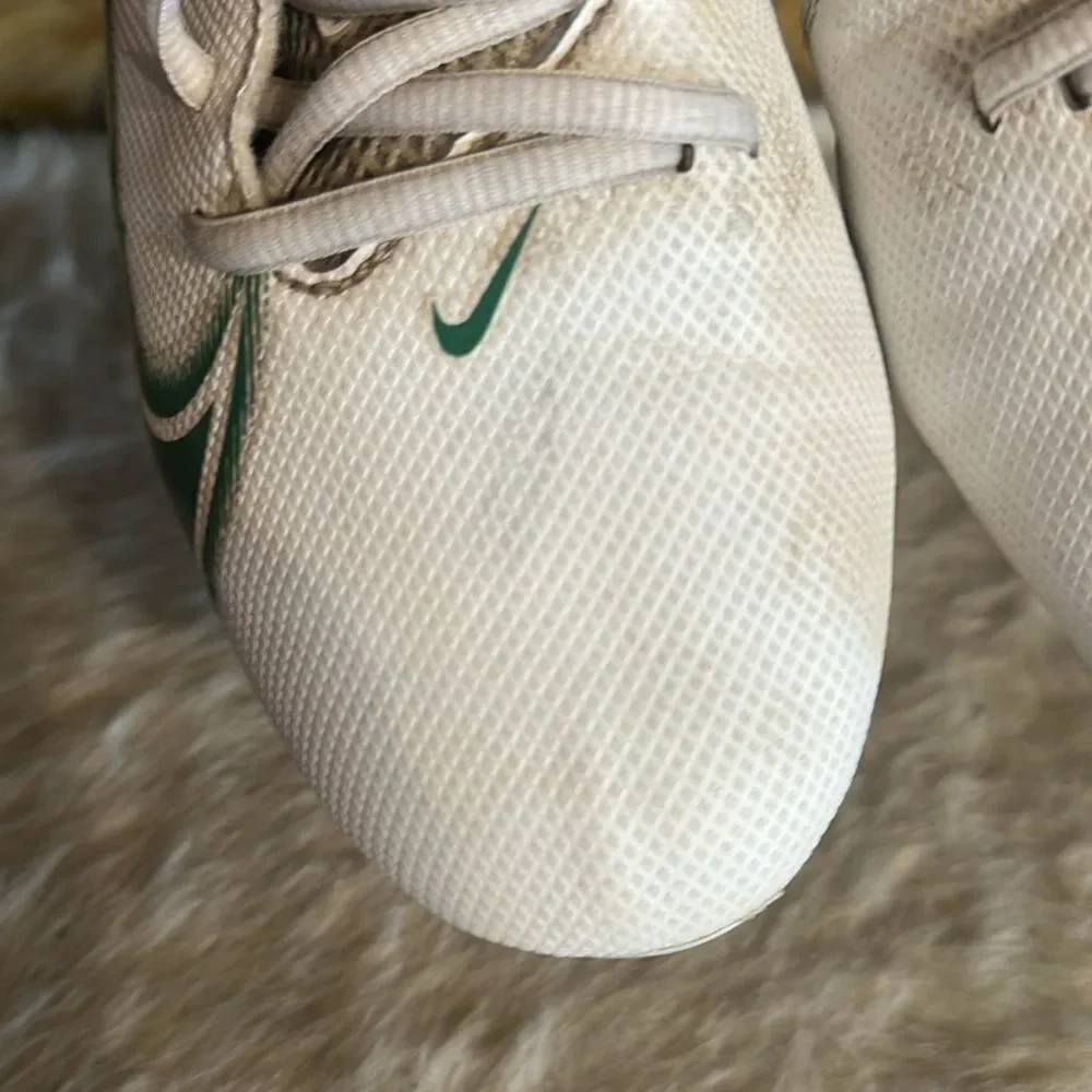 Nike nice pair